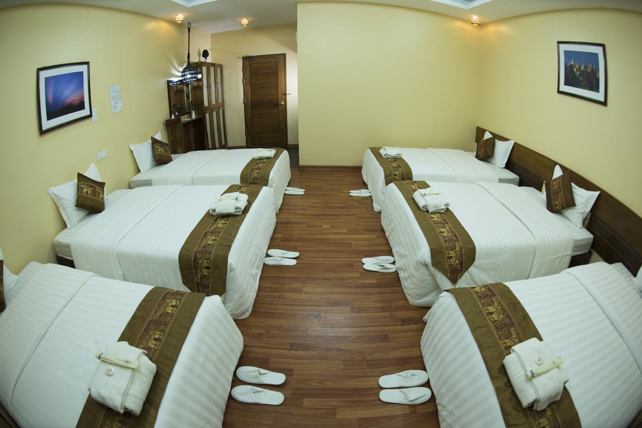 Crown Prince Hotel Bagan Dış mekan fotoğraf