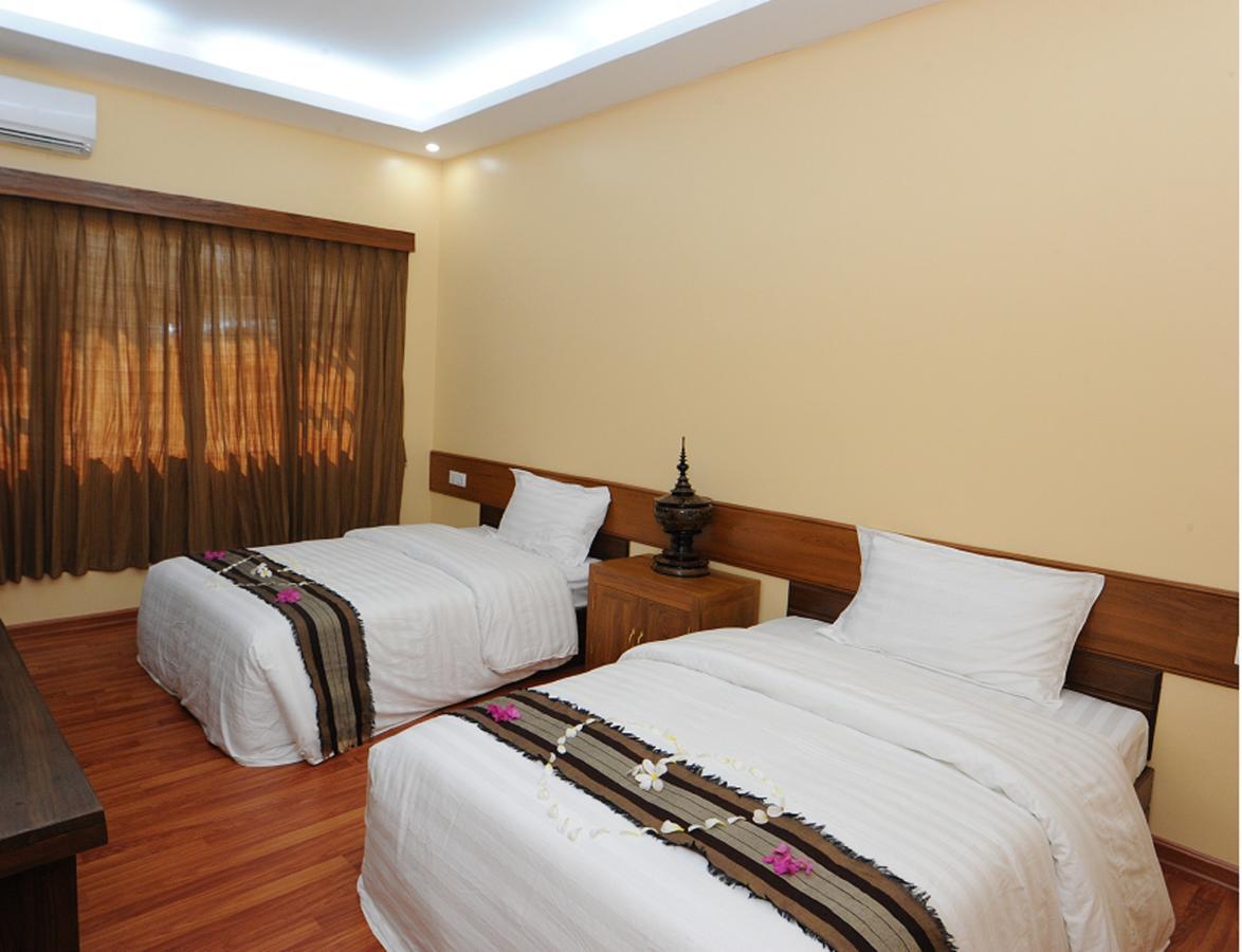 Crown Prince Hotel Bagan Dış mekan fotoğraf
